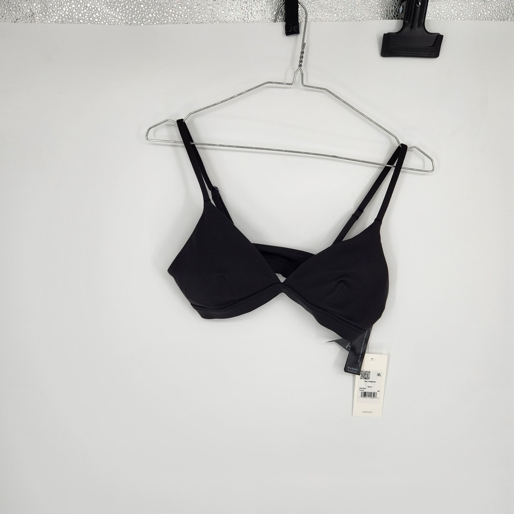 Vuori Small Solid Black Halo Triangle Bra NWT